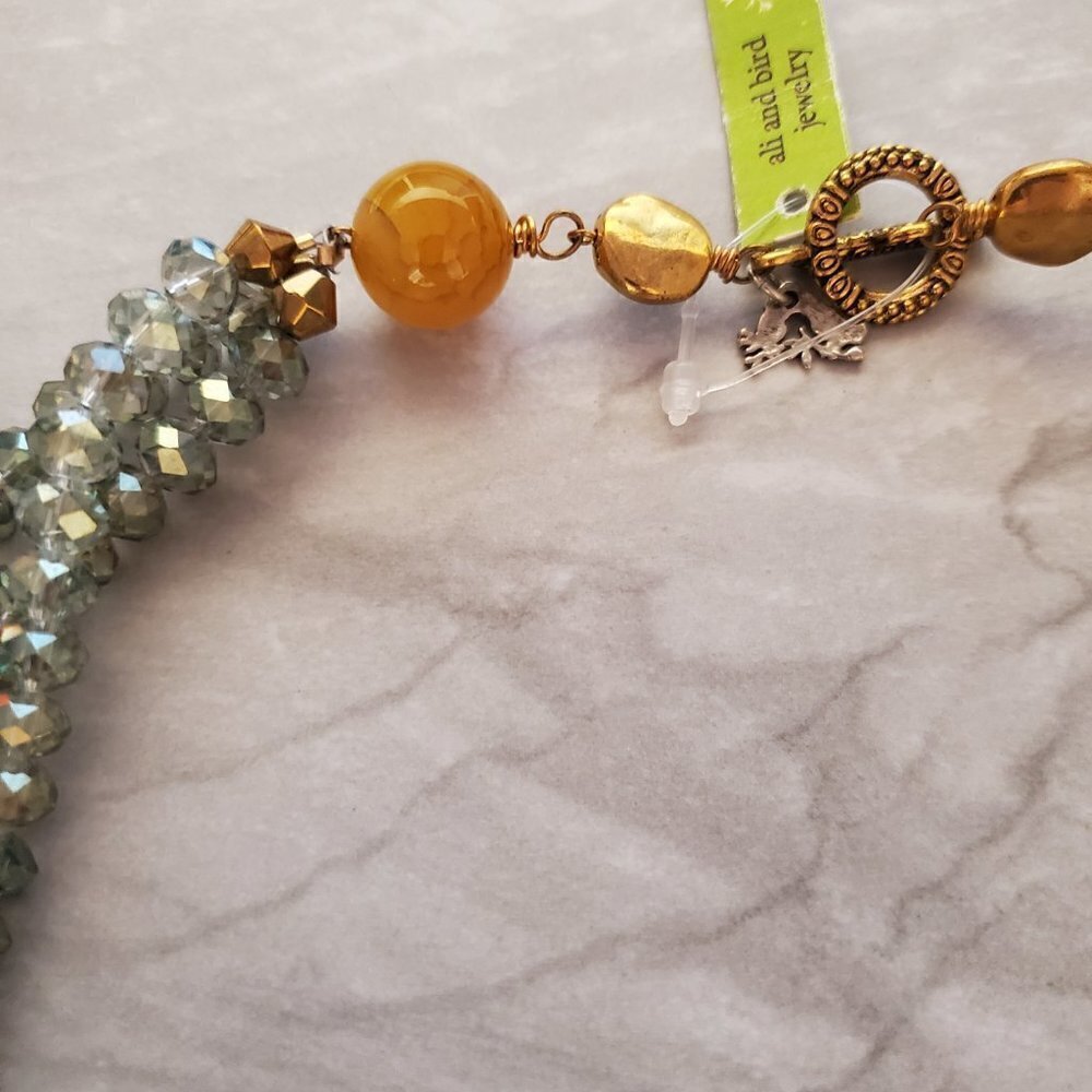 ✨ NEW Ali and Bird Beads Beaded Multi Strand Stone Toggle Pendant Necklace ✨ - Picture 10 of 13